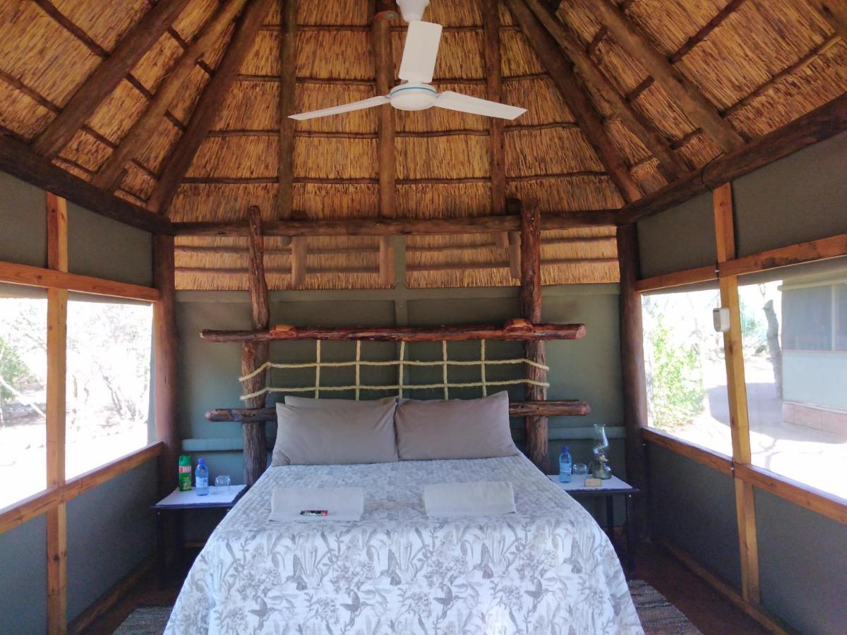 Lodge Nthakeni Bush & River Camp *
